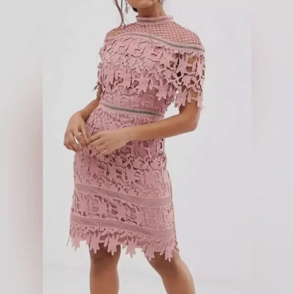 Chi Chi London Rebeka Blush Pink High Neck Shawl Lace Midi Dress Size 8